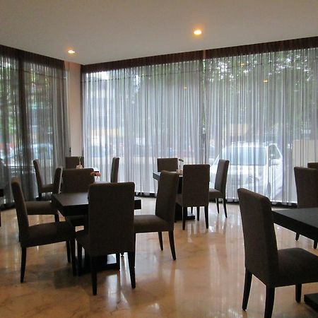 N3 Hotel จาการ์ตา ภายนอก รูปภาพ